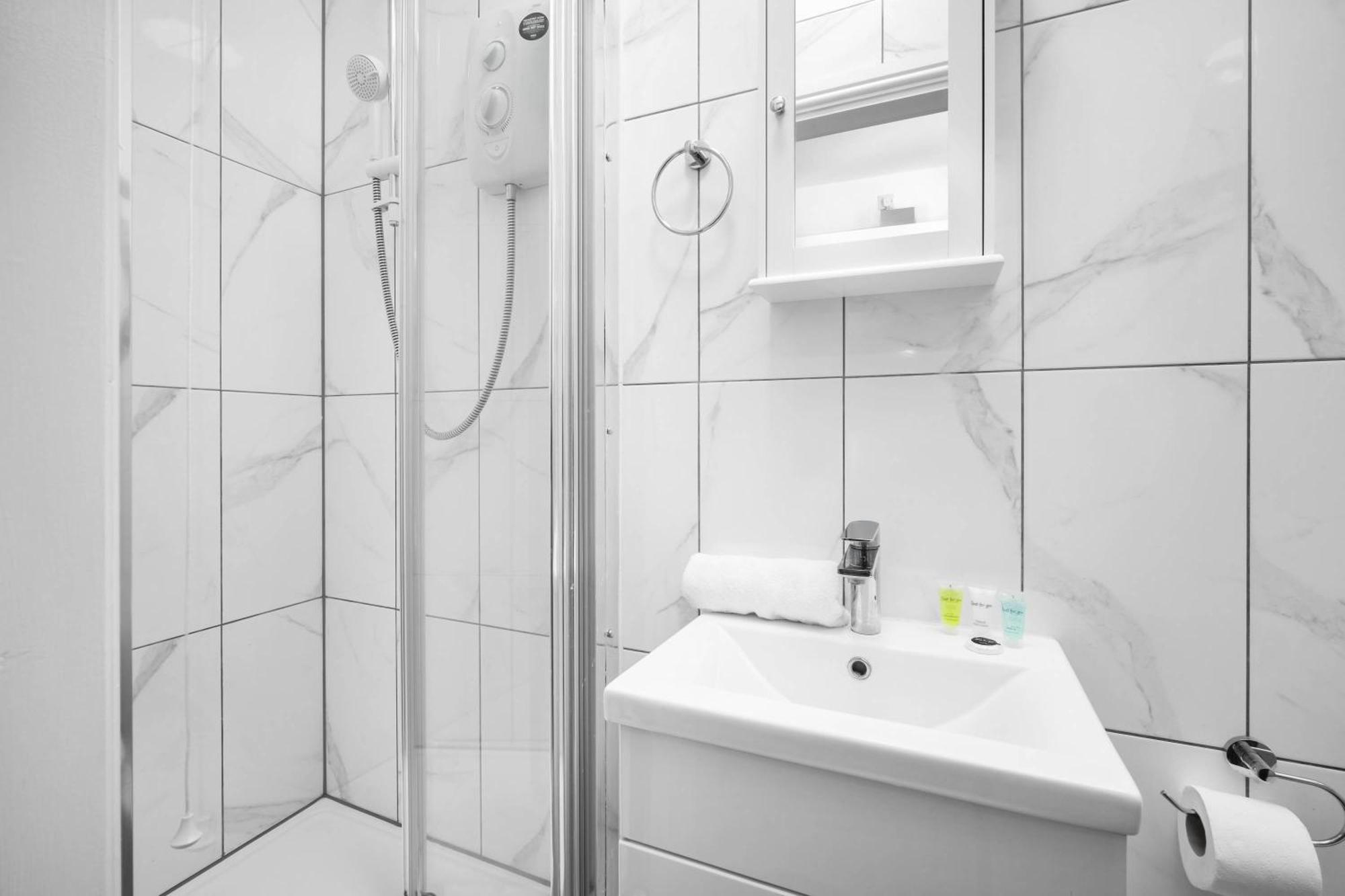 Luxury Apartment - Wifi - Smart Tv - Near City Centre - 2Mr Birmingham Room photo